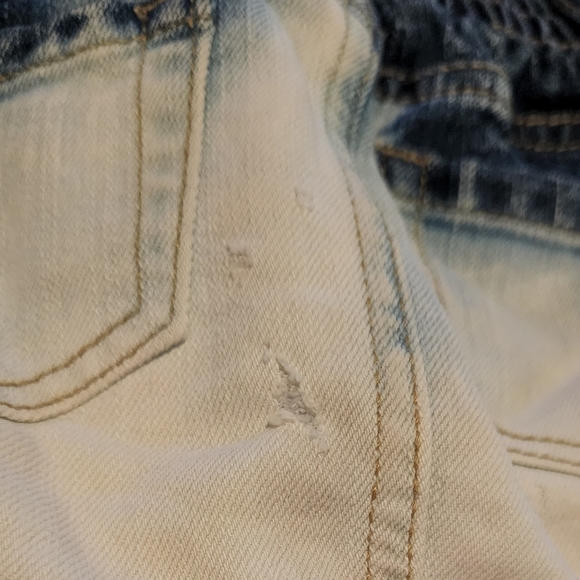 Size 2 bleached/ distressed toddler jean skirt - Picture 3 of 5